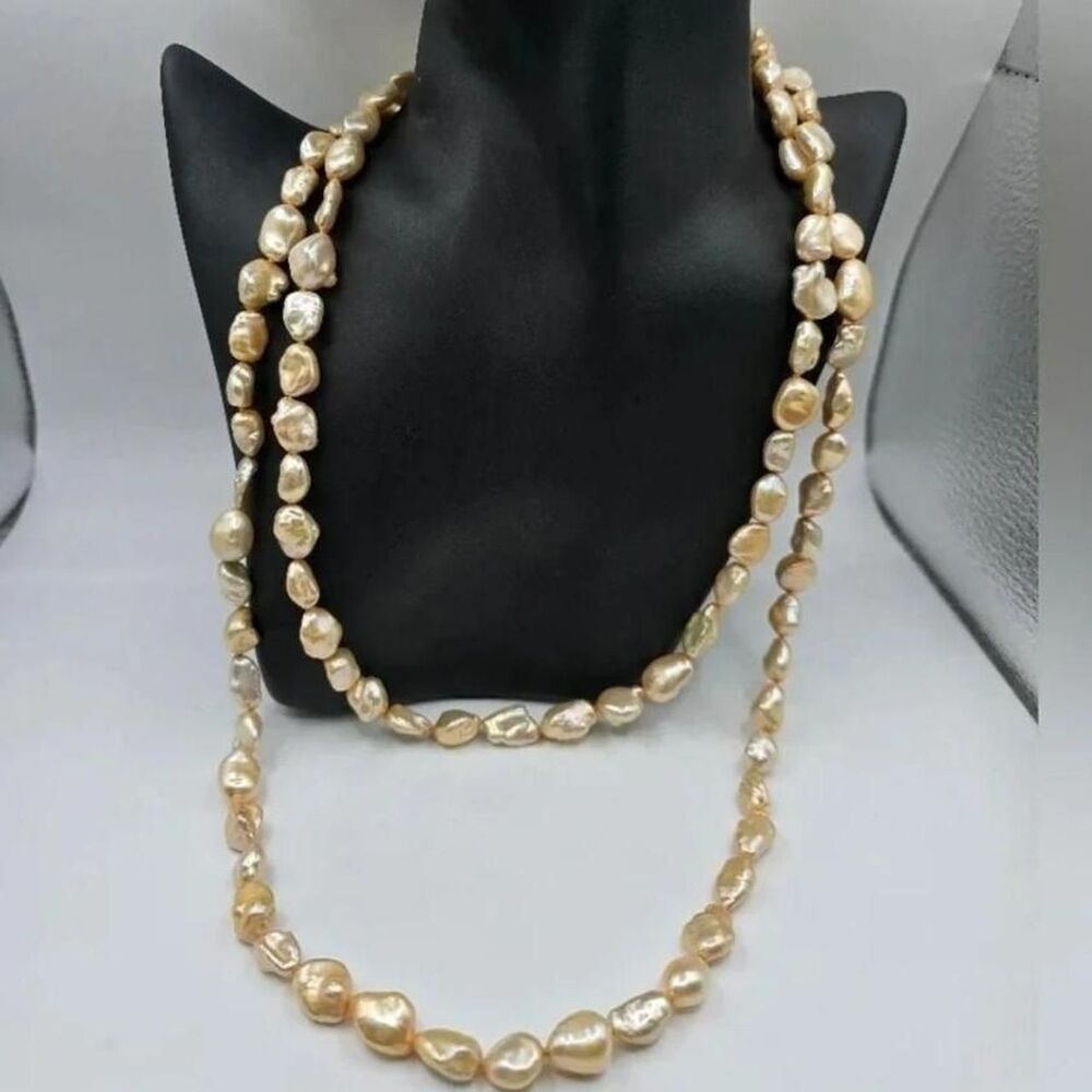 Luxe-jewelry-designs Women's Cream and Pink Jewellery